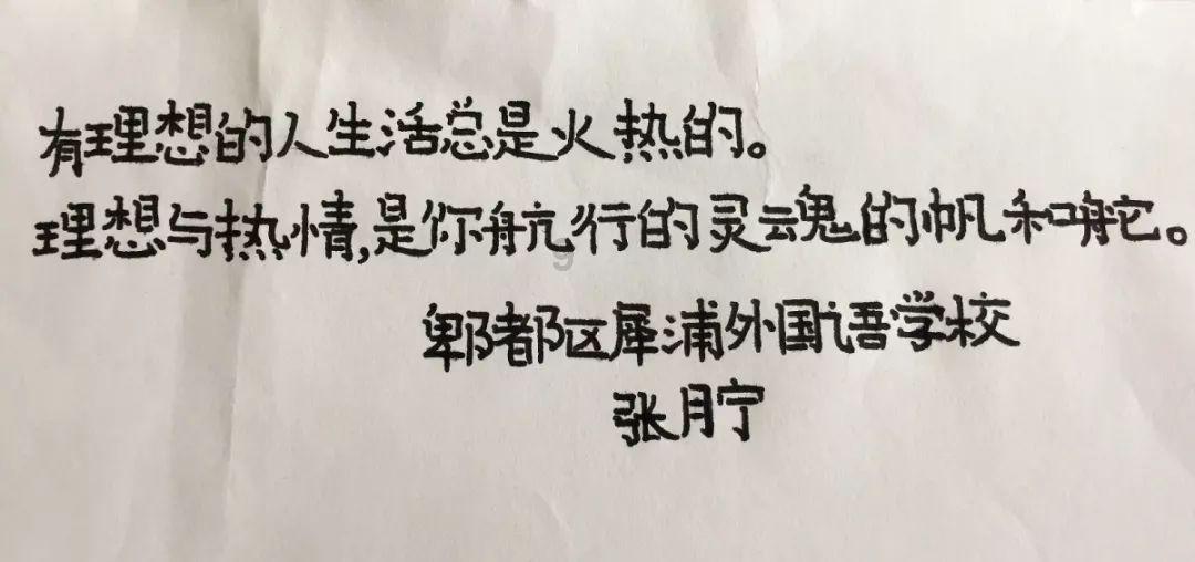 江苏街头：两个女子争一夫，最终原配将小三过肩摔，你怎么看待这件事情？游戏画面